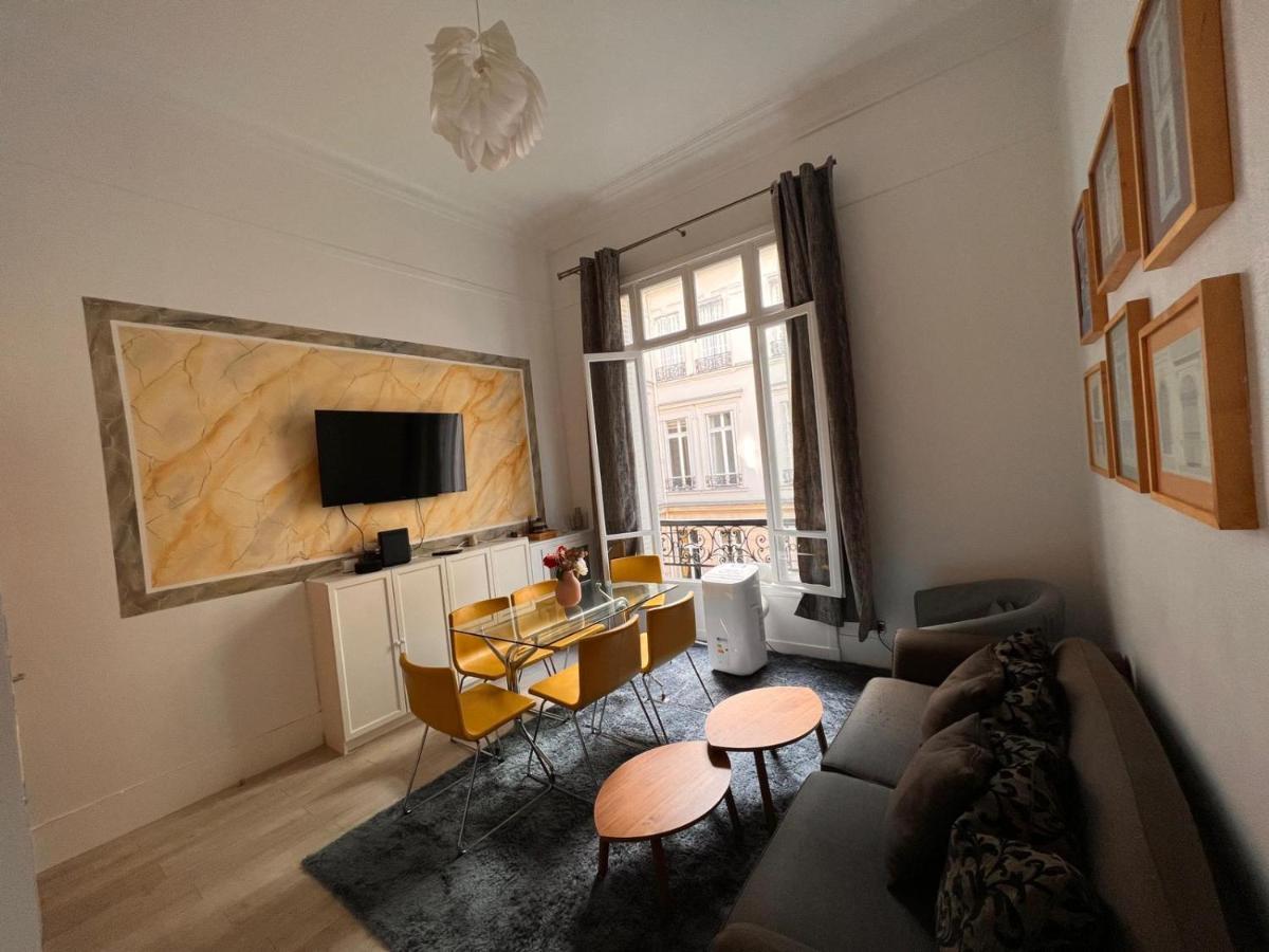 Luxury Apartment Champs-Elysees - Hala Париж Экстерьер фото
